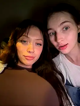 SnappyHappy live sex cam