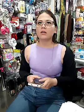 Vale_Saenzz live sex cam