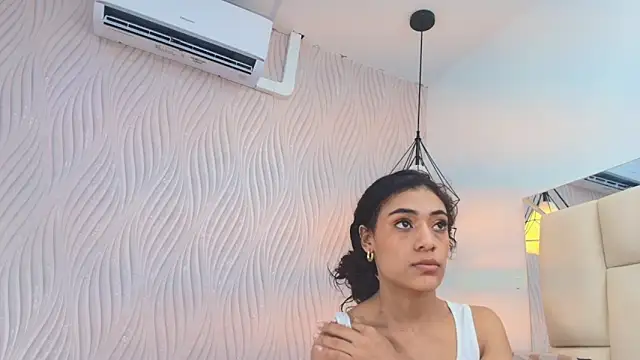 Vero_Temptation live sex cam