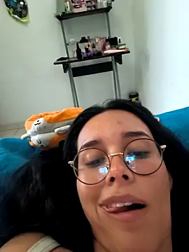 Annya-sweet live sex cam