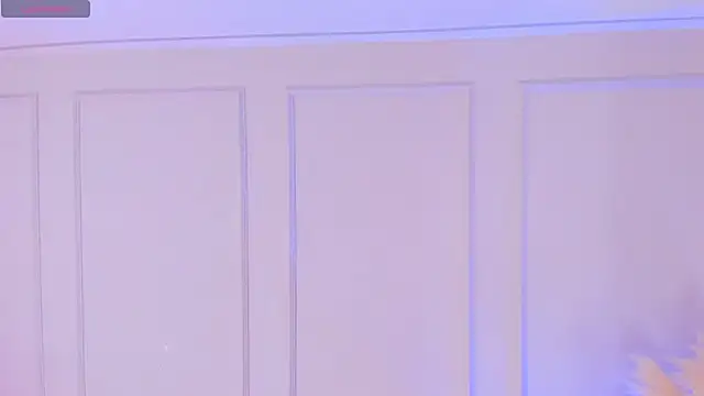 Mariapettit live sex cam