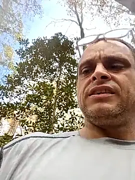 Buffshagswell live sex cam