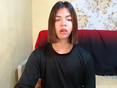 XWildTsYhannaUncutX live sex cam