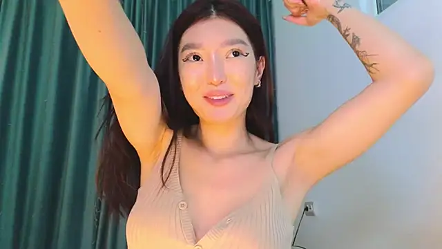 AudreyMell live sex cam