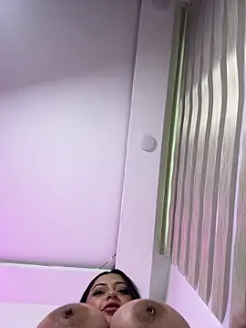 Zendaa_ live sex cam