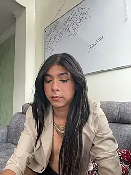 Hopemoretti live sex cam