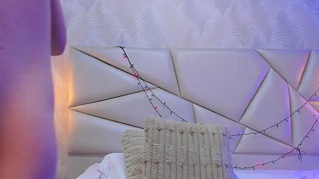 laurettedela_rouse live sex cam