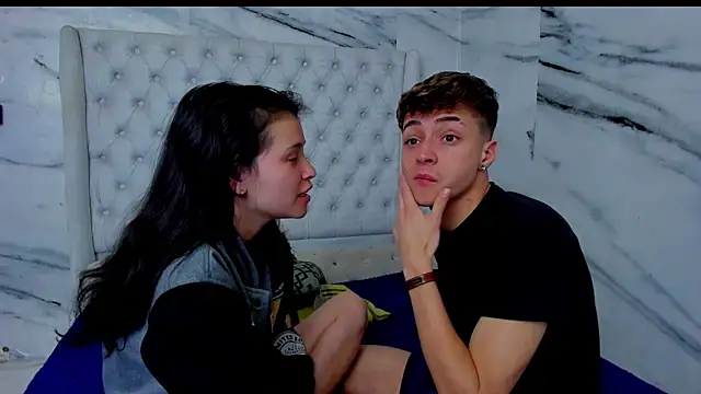 Ari_and_Storm live sex cam