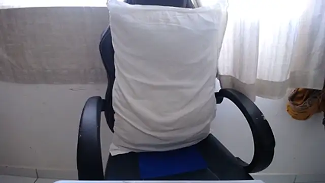 Apollo_21 live sex cam