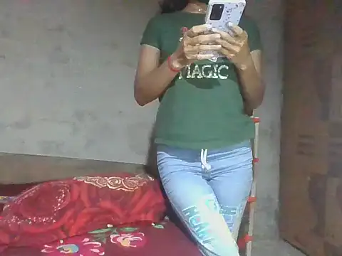 mala2580 live sex cam