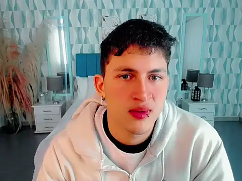 Axel_savage live sex cam