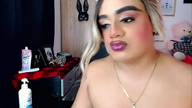 Amber_bigdick22 live sex cam