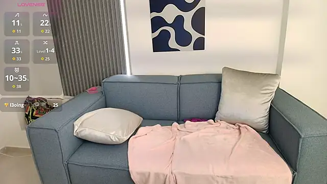 Sashaa_Elitee live sex cam
