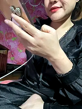 Milinda-cute live sex cam