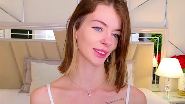 MeganMour live sex cam