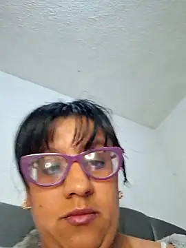 ZaidaWet live sex cam