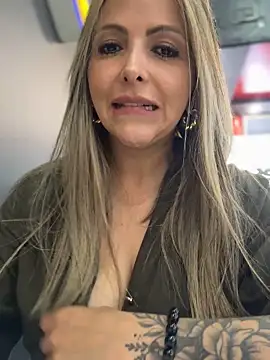 _Abril-Office1 live sex cam