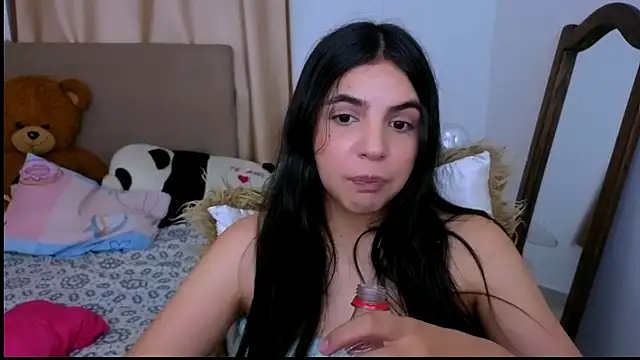 _elenna live sex cam