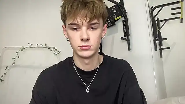 Milk_Guy live sex cam