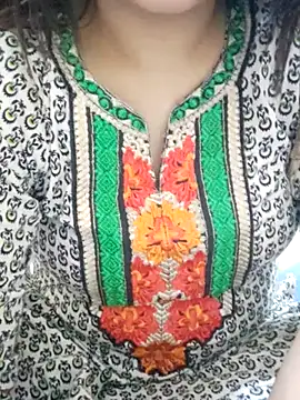 Tanha18 live sex cam