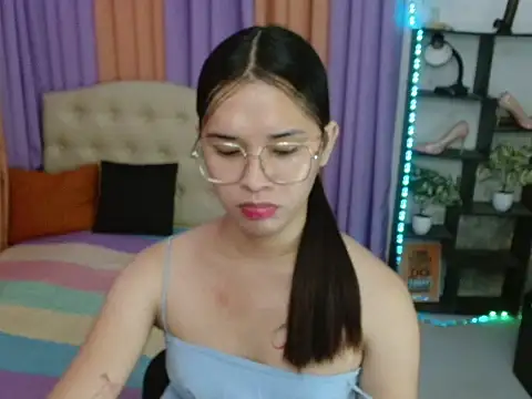 SeductiveAppleTS live sex cam