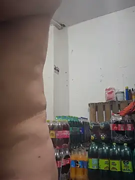 Alysson-- live sex cam