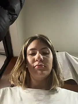 Andrea_19blonde live sex cam