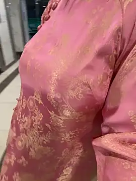 Meii-meyy live sex cam