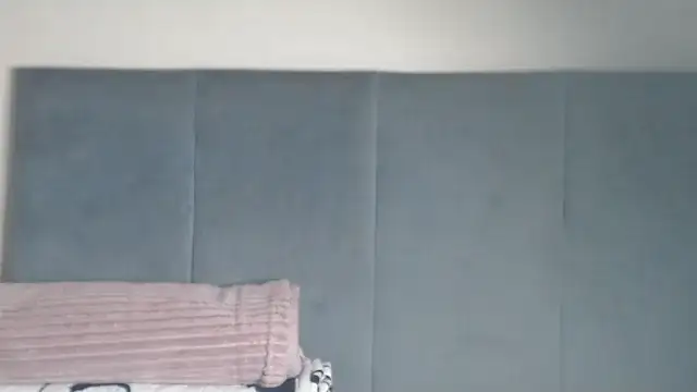 Jah-Queen live sex cam