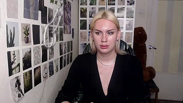 CapriScorpion live sex cam