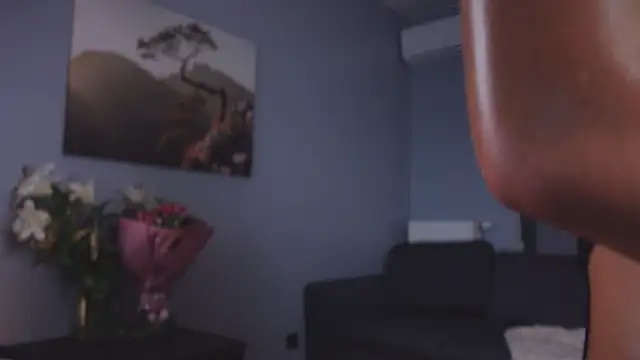 Viktoria_www live sex cam