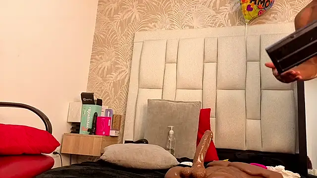 dafnnelewis live sex cam