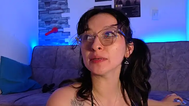 DavidAndClare live sex cam