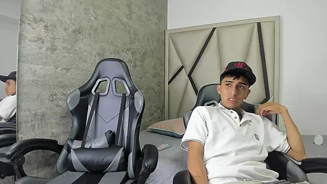 Amy_Fox03 live sex cam