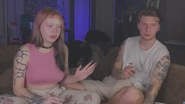 Frend_Zone live sex cam