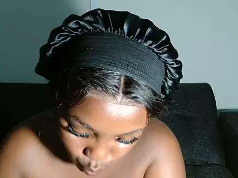 SexyDarkCandy live sex cam