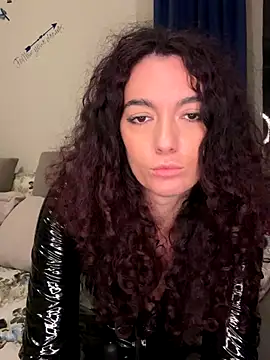 strawberry_queen2 live sex cam