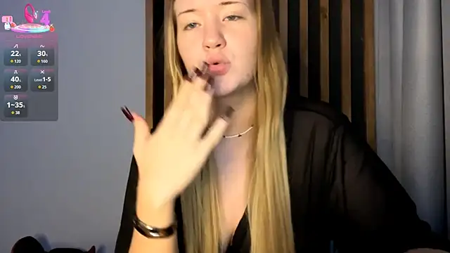 PandaFluff live sex cam