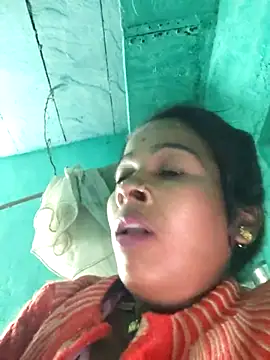 Co_punam live sex cam