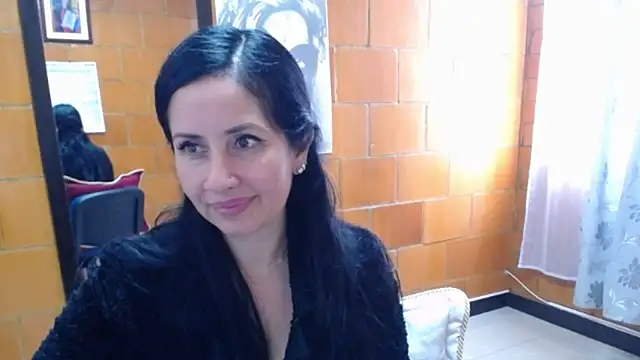 charlote_temple live sex cam