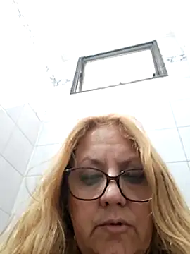 JennyInVegas live sex cam