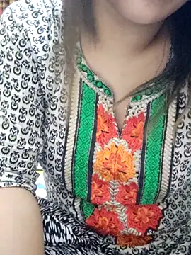 Tanha18 live sex cam