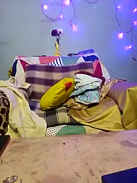 Desi_Maya69 live sex cam