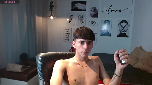 AmethystShadow17 live sex cam