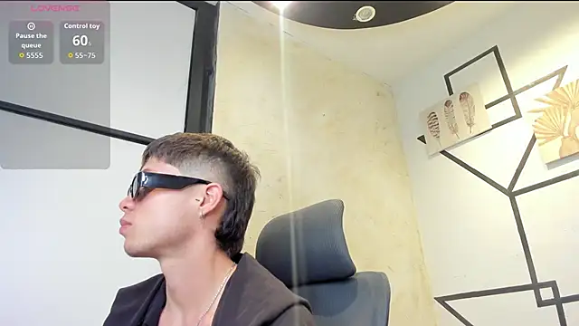 marcuscollins1_ live sex cam