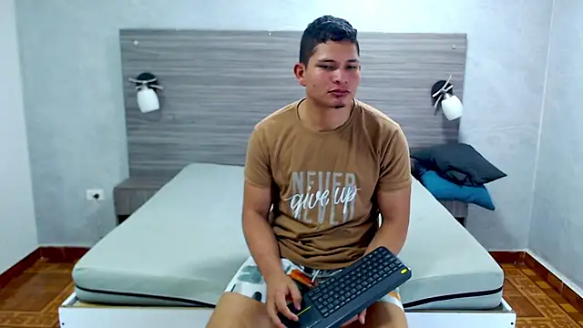 Loony_Zion live sex cam