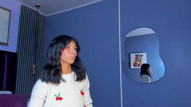 LauraAristizabal live sex cam