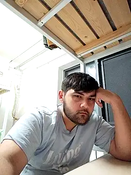 Koma001 live sex cam