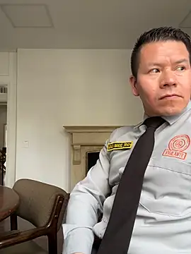 Manu0586 live sex cam