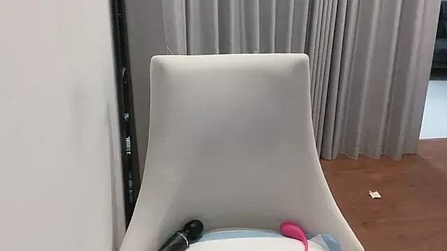 Azami_Chan live sex cam